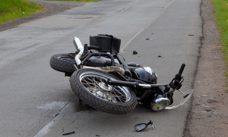 आफैँ अनियन्त्रित भई मोटरसाइकल दुर्घटना हुँदा  २३ वर्षीय मोहम्मदको ज्यान गयो