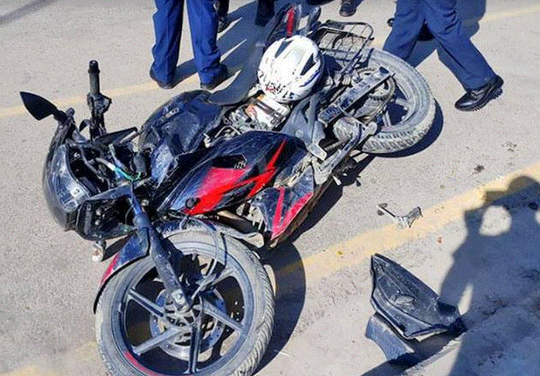 सेउती खोलामा मोटरसाइकल दुर्घटना हुँदा प्रहरी नायब निरीक्षकको  मृत्यु