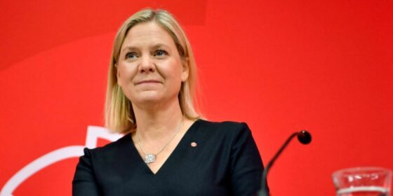 स्वीडेनकी यी पहिलो महिला प्रधानमन्त्री जसले नियुक्त भएको १२ घन्टापछि दिइन् राजीनामा