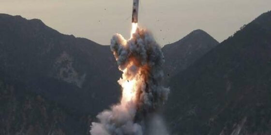 उत्तर कोरियाद्वारा समुद्रमा ब्यालेस्टिक मिसाइल प्रहार