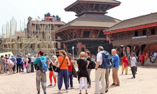 एक महिनामा नेपाल भित्रिए ९० हजार विदेशी पर्यटक